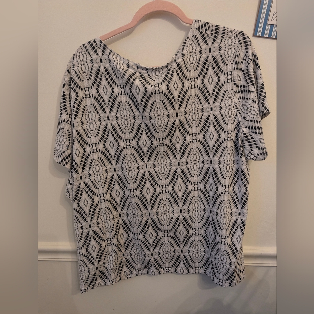 Ruby Rd. Black And Gray Abstract Blouse Size 2x - Picture 4 of 4